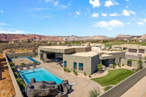 5-bedroom home with private amenities